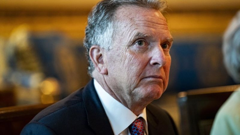 Двама сенатори със "сериозни опасения" за финансови конфликти на интереси на Уиткоф